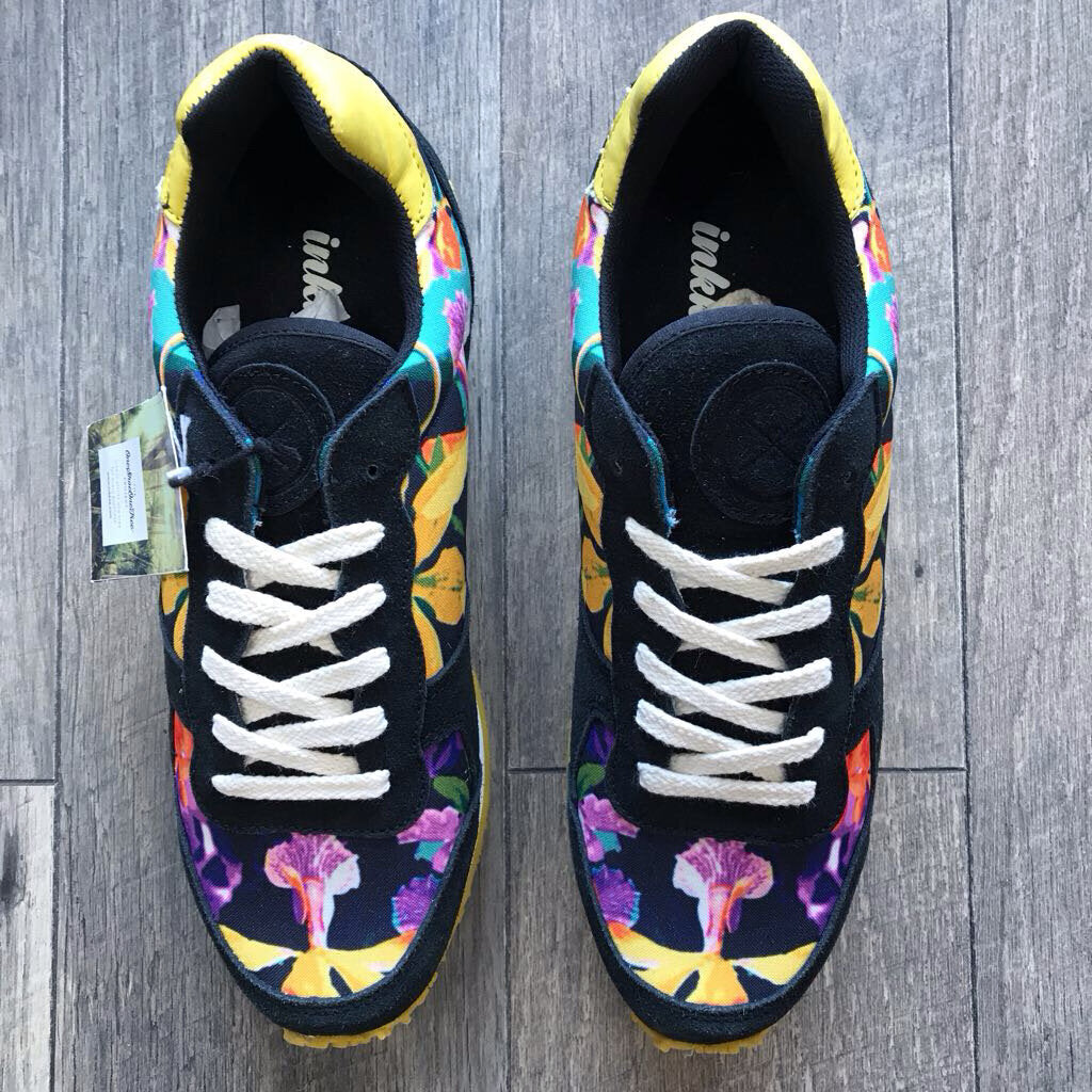 YELLOW/BLK FLORAL SNEAKER-NWT