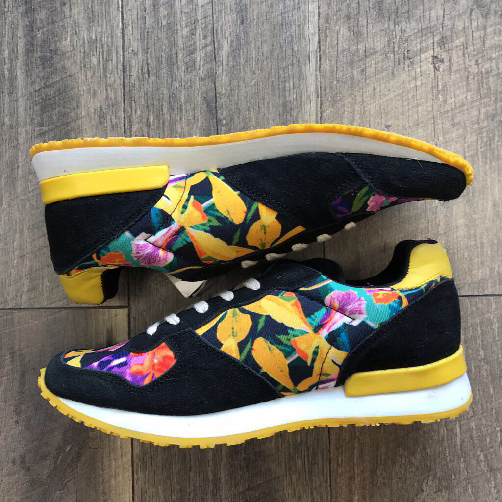 YELLOW/BLK FLORAL SNEAKER-NWT