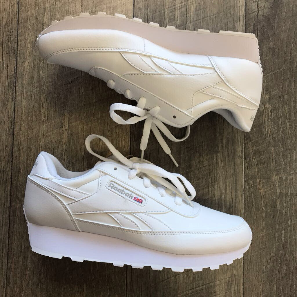 WHITE CLASSIC SNEAKERS-NWT