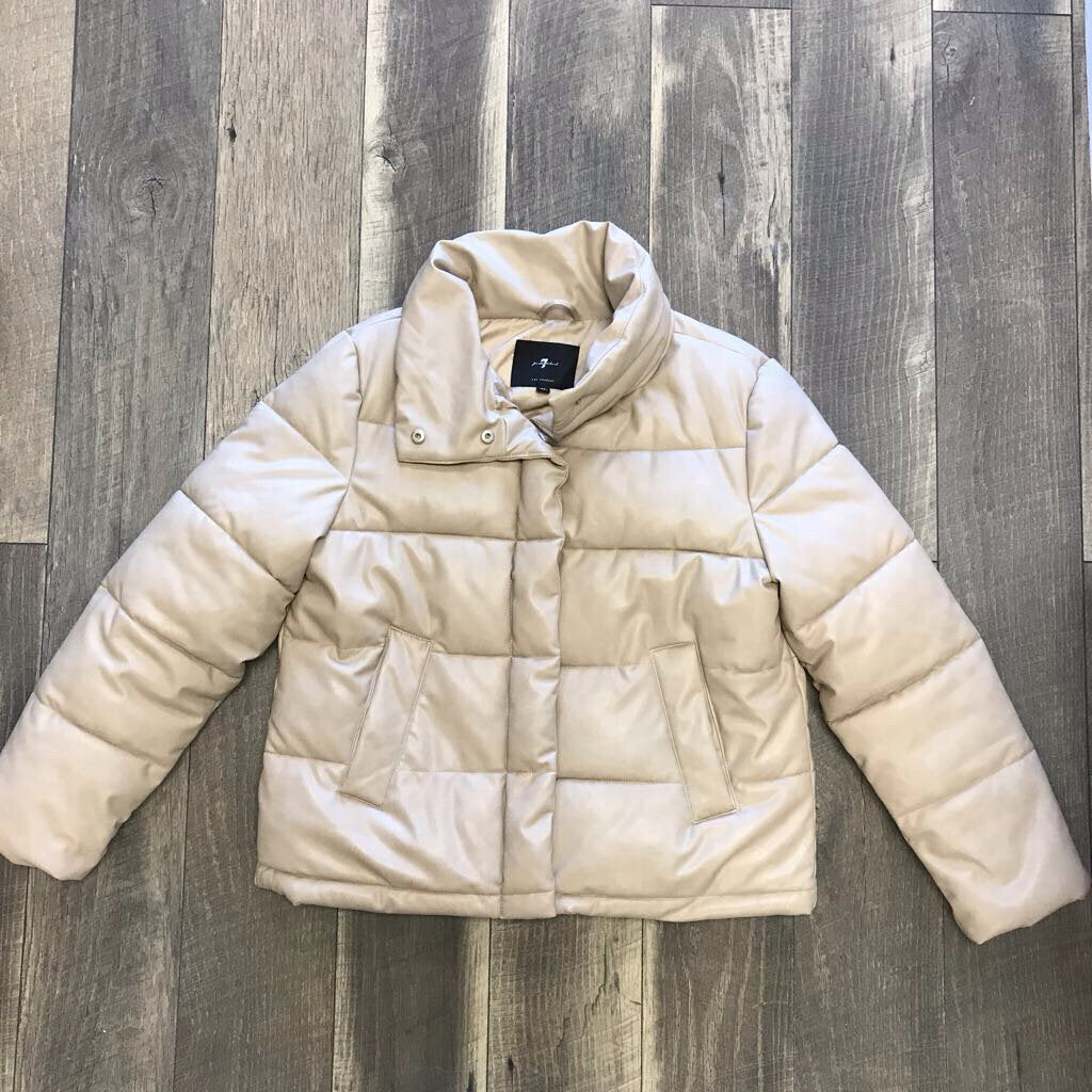 BEIGE VEGAN LEATHER PUFFER SHORT COAT