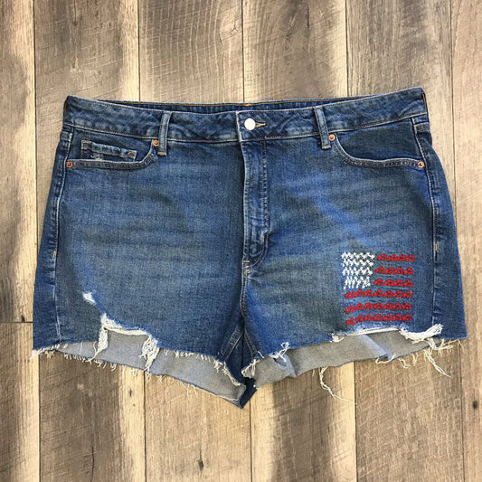 FLAG JEAN SHORT