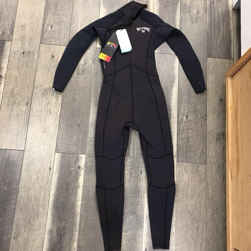 WETSUIT-NWT