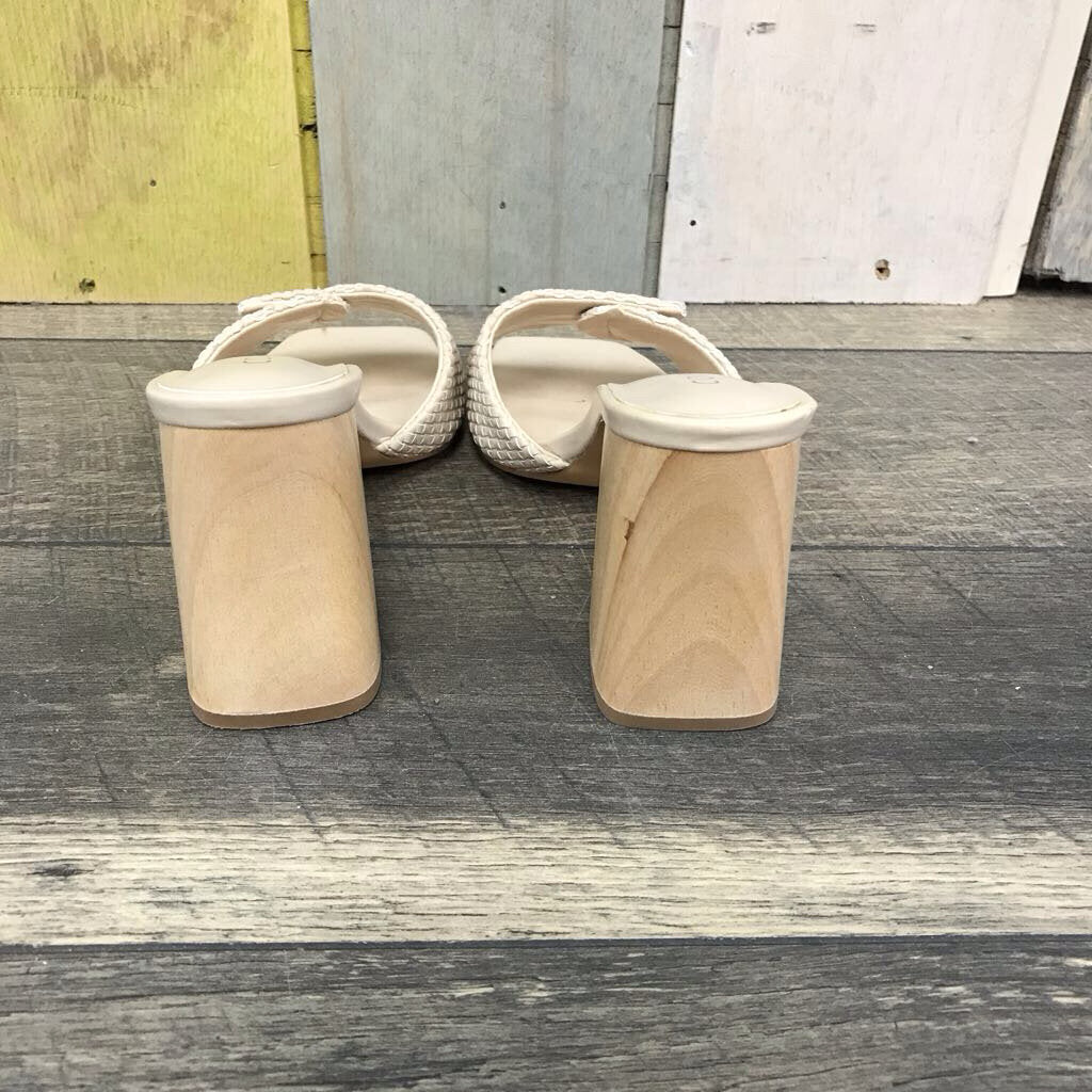 CREAM WOVEN WOOD BLOCK HEELS