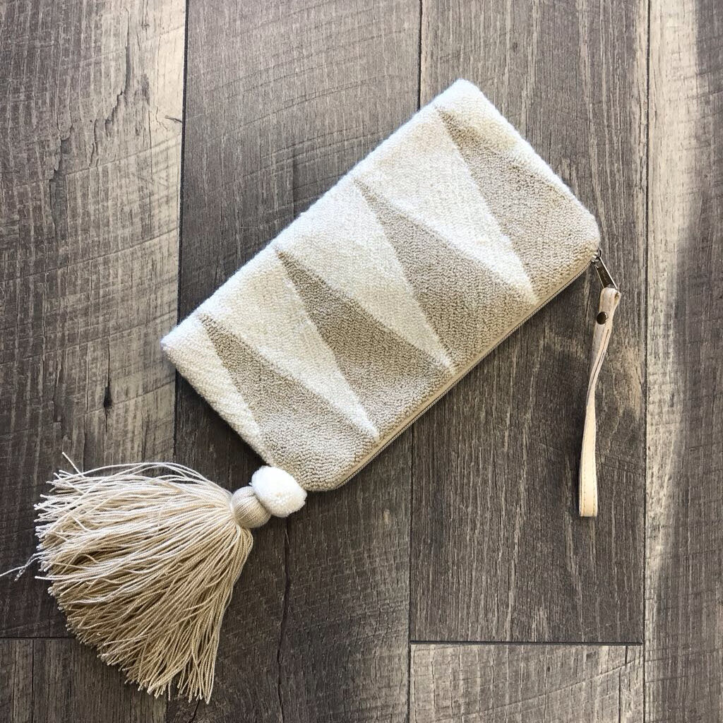 BEIGE TASSLE CLUTCH