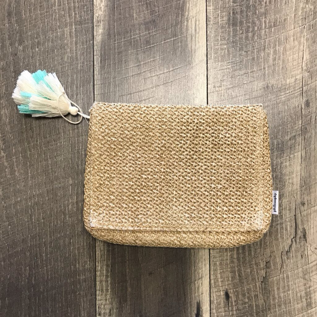 STRAW CLUTCH