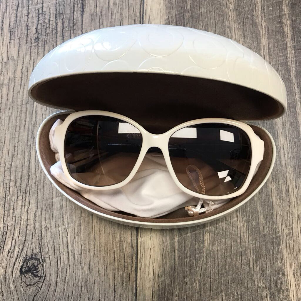 WHITE/BLK SUN GLASSES W/ CASE