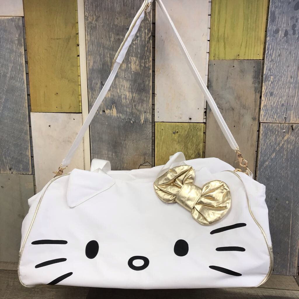 HELLO KITTY NWT