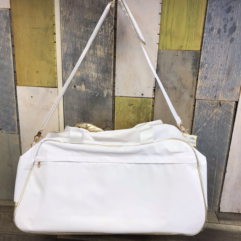 HELLO KITTY NWT