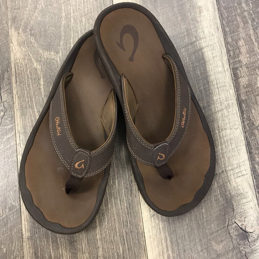 BROWN SANDAL