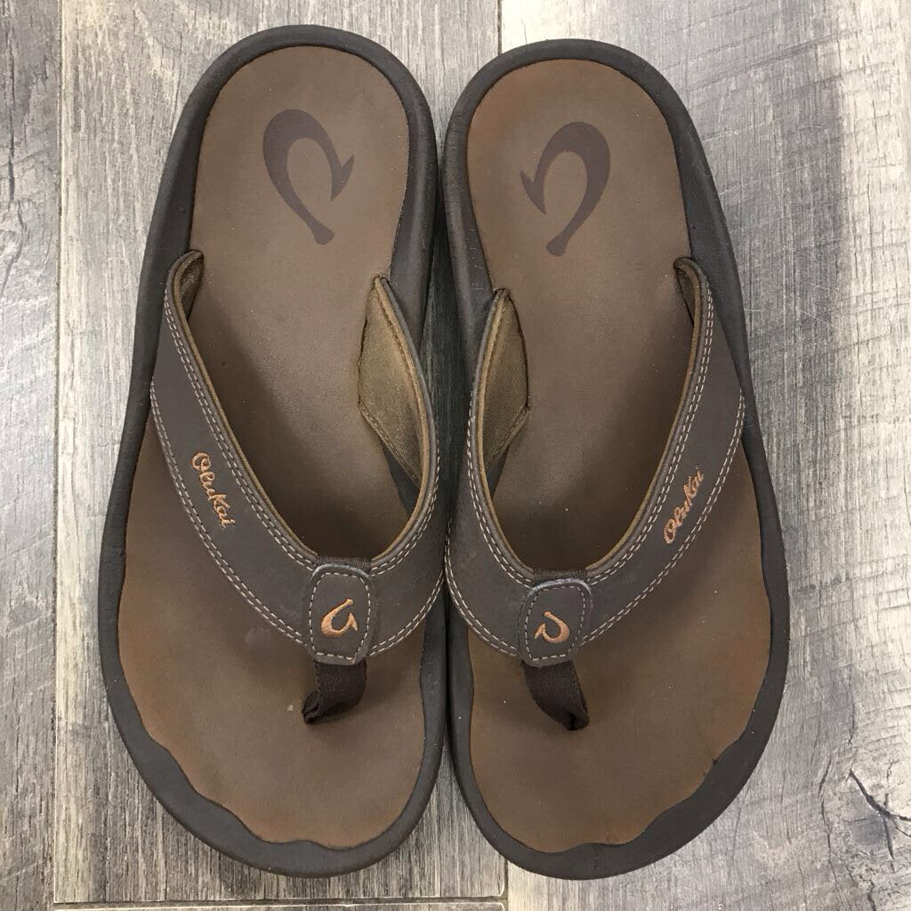 BROWN SANDAL
