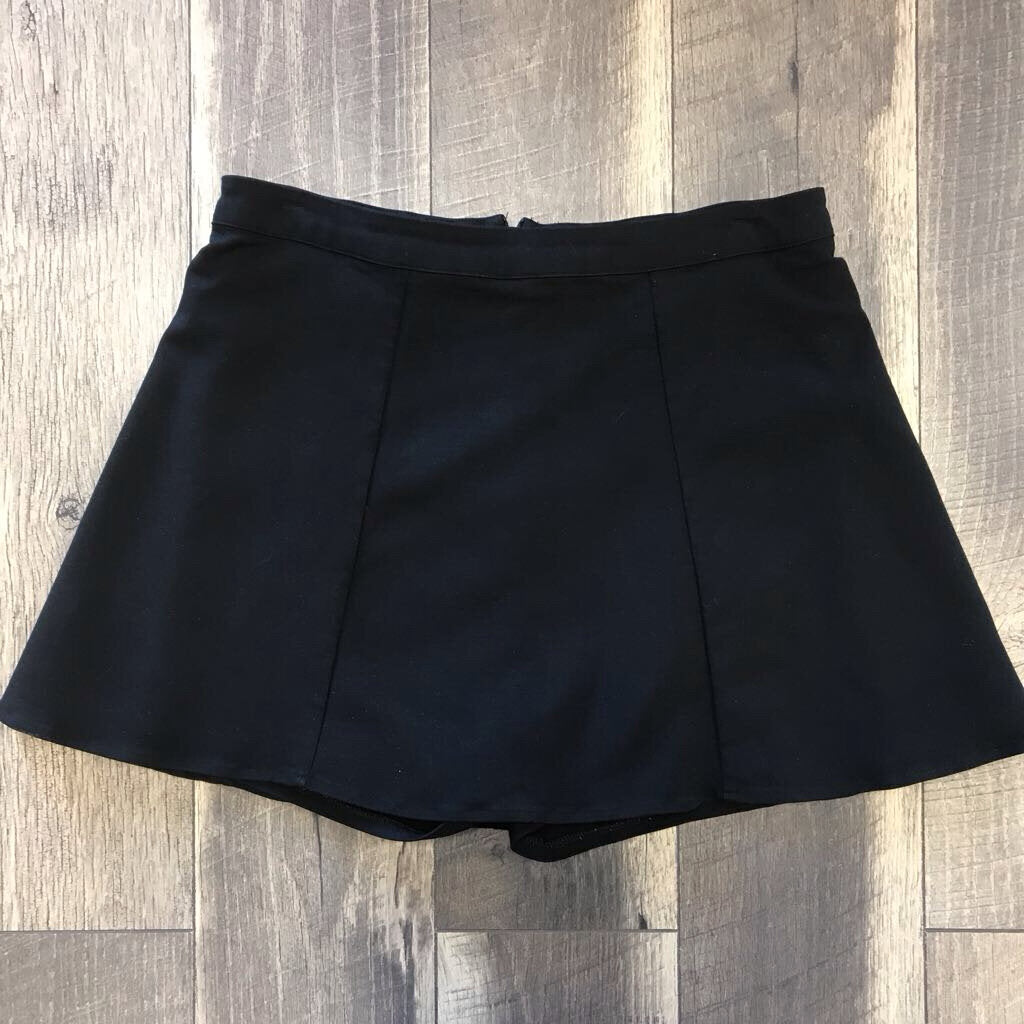 BLK SKORT