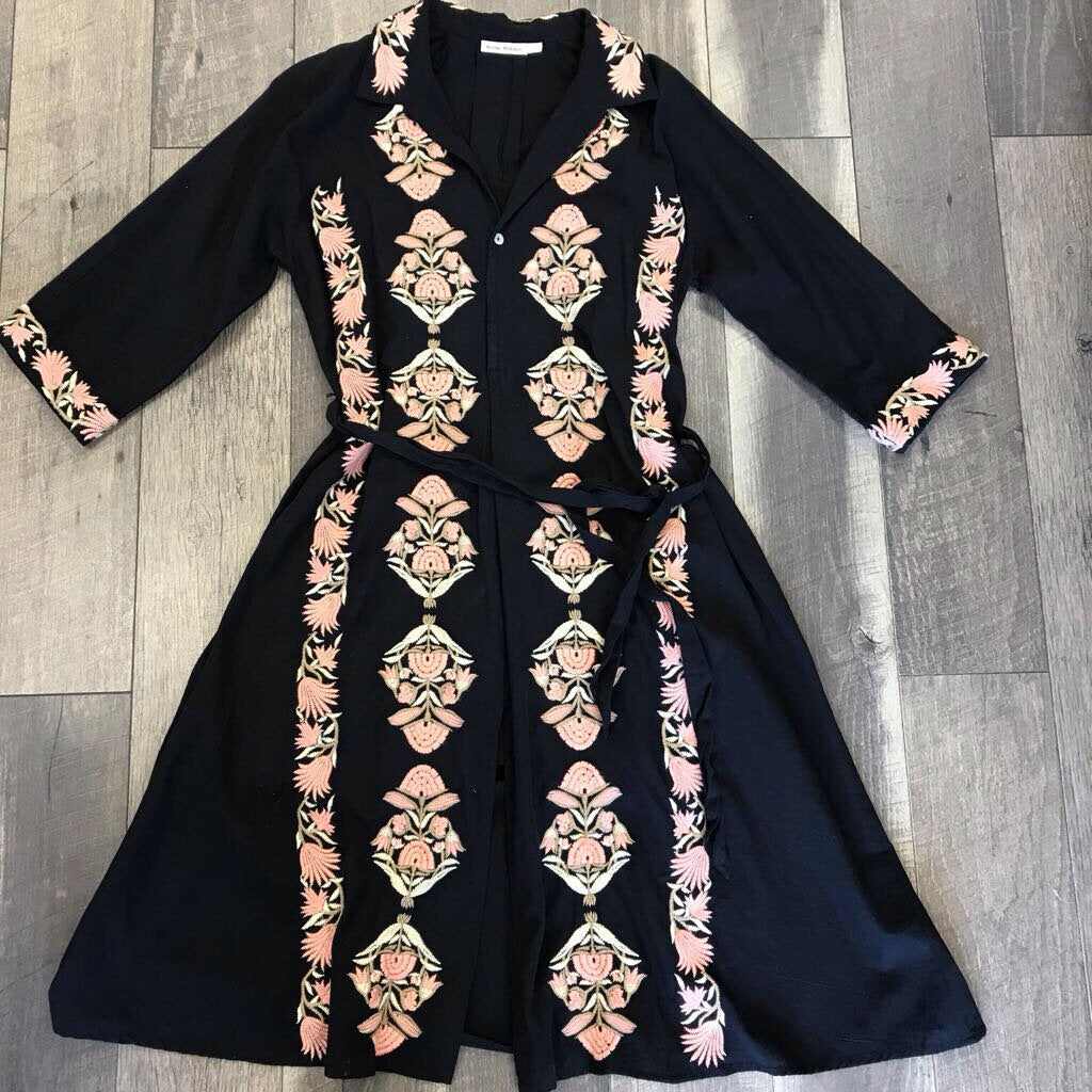 BLK EMBROIDERED DRESS W/ SLIP