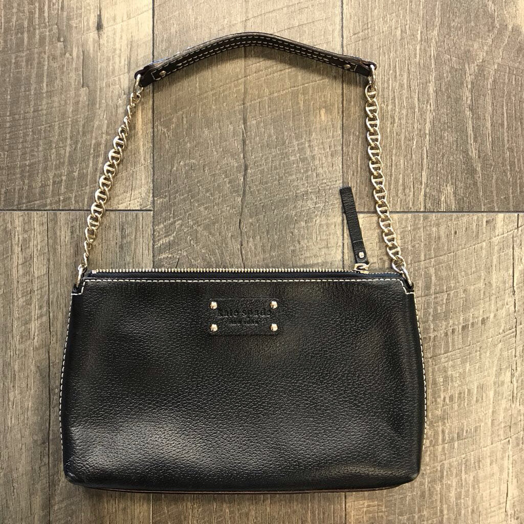 BLK/GOLD SHOULDER CHAIN PURSE