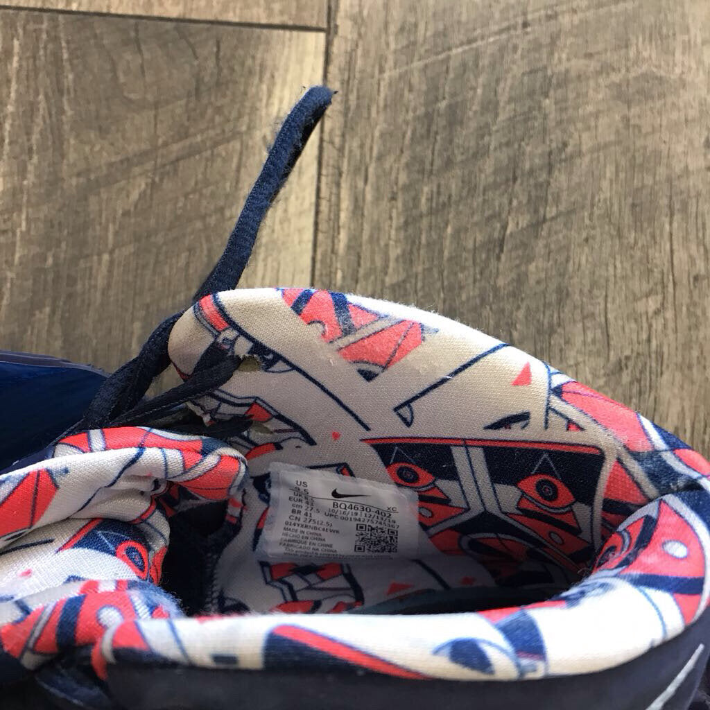 NAVY/NEON KYRIE 6 MIDNIGHT SNEAKER