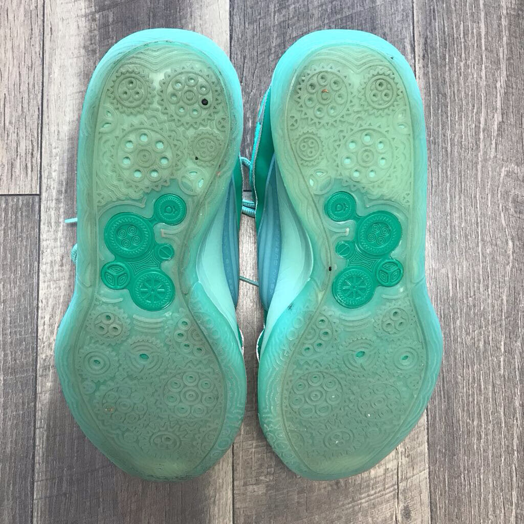 GREEN KD 16 WANDA BB SHOE