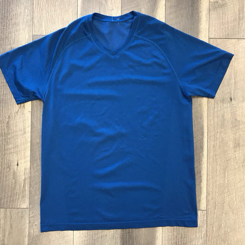 BLUE V TEE