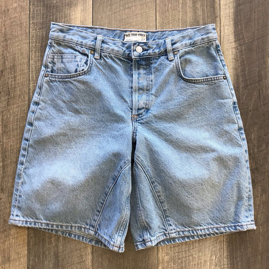 CRVY PASADENA MID RISE LNG JEAN SHORT