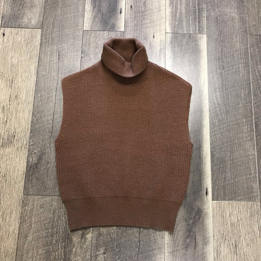 BROWN HI NECK KNIT VEST