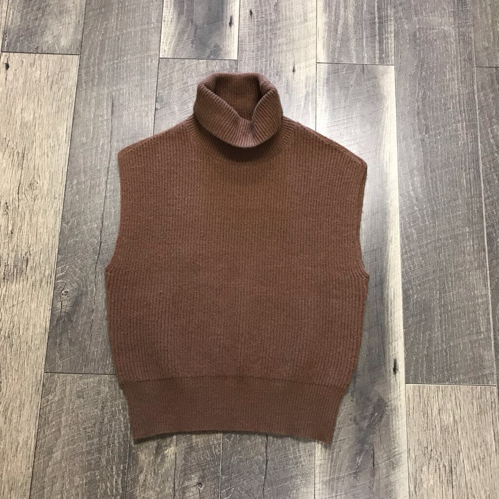 BROWN HI NECK KNIT VEST