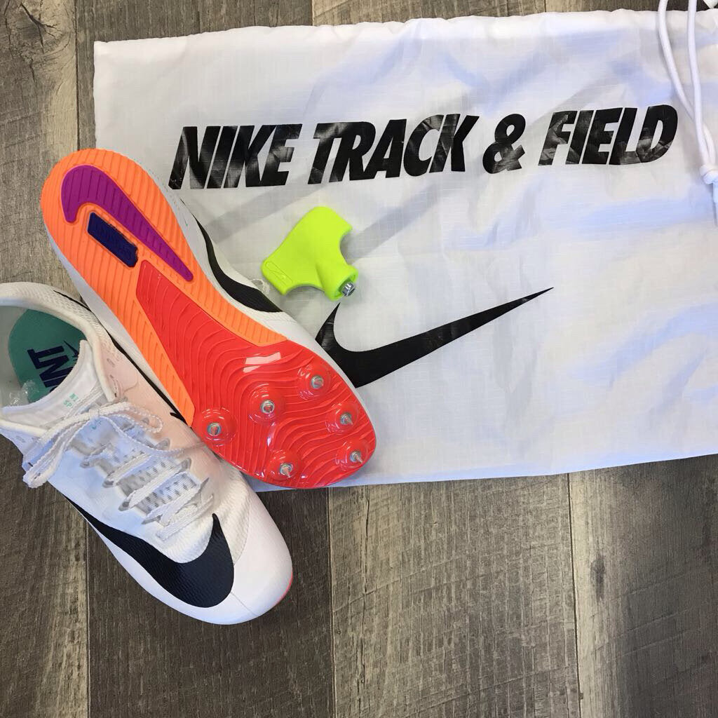 NEW ZOOM RIVAL SPRINT SHOE