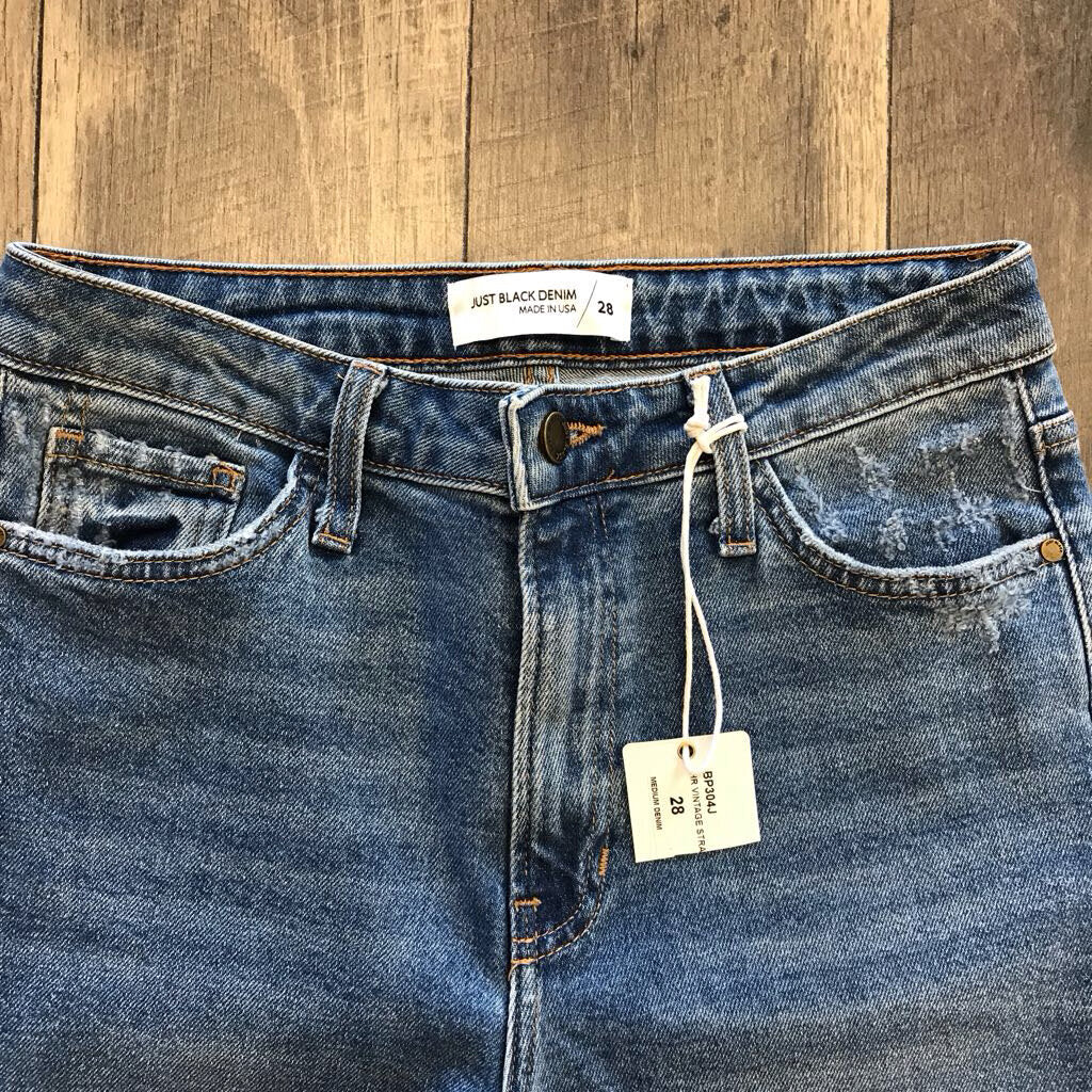 VINTAGE STRAIGHT JEAN-NWT