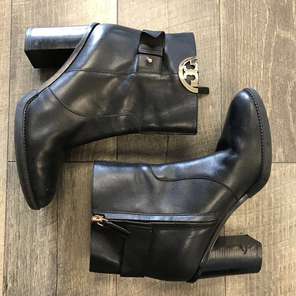 BLK SYDNEY ANKLE BOOT AS IS