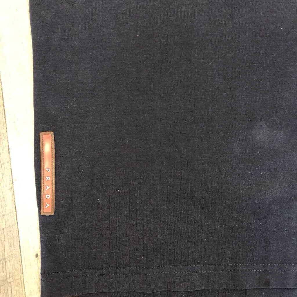 BLACK APPLIQUED LOGO LONG SLEEVE T