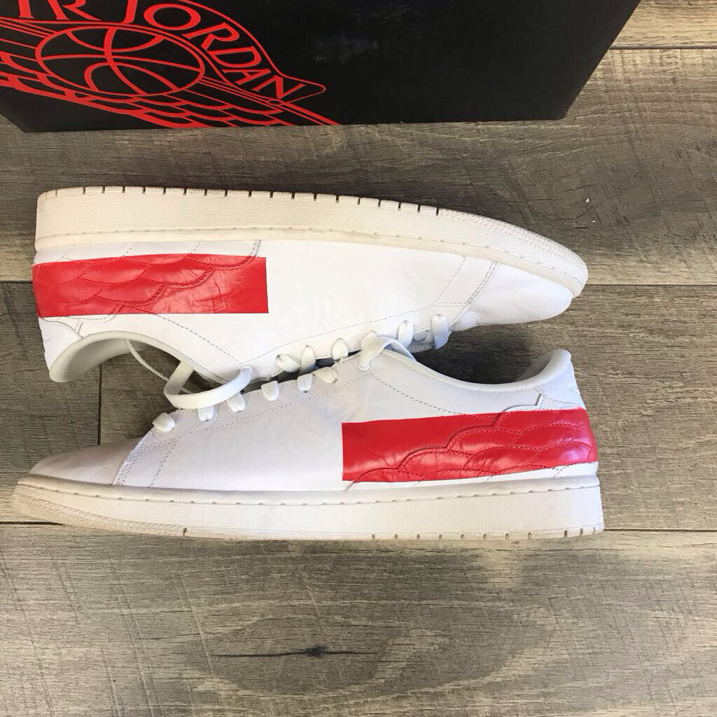 AIR JORDAN 1 CENTRE COURT RED