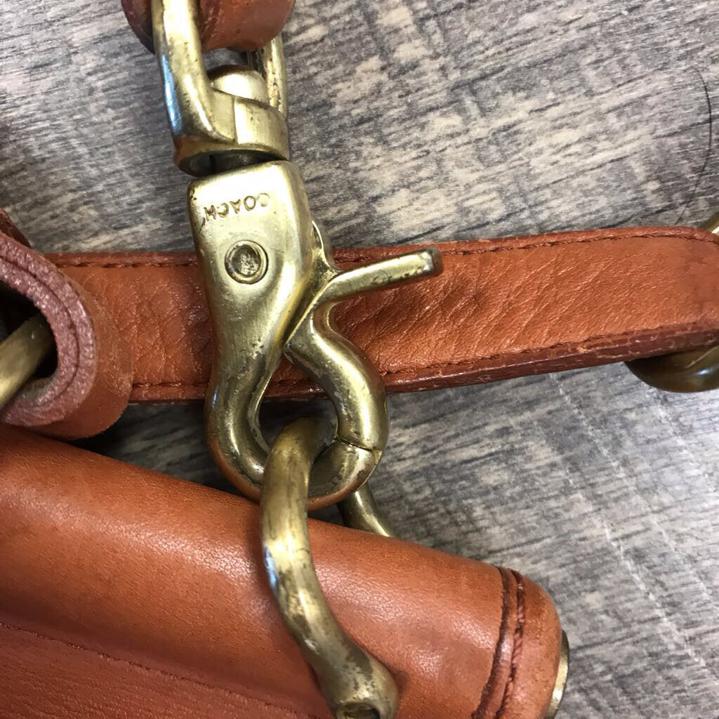 VINTAGE BRITISH TAN WILLIS BAG