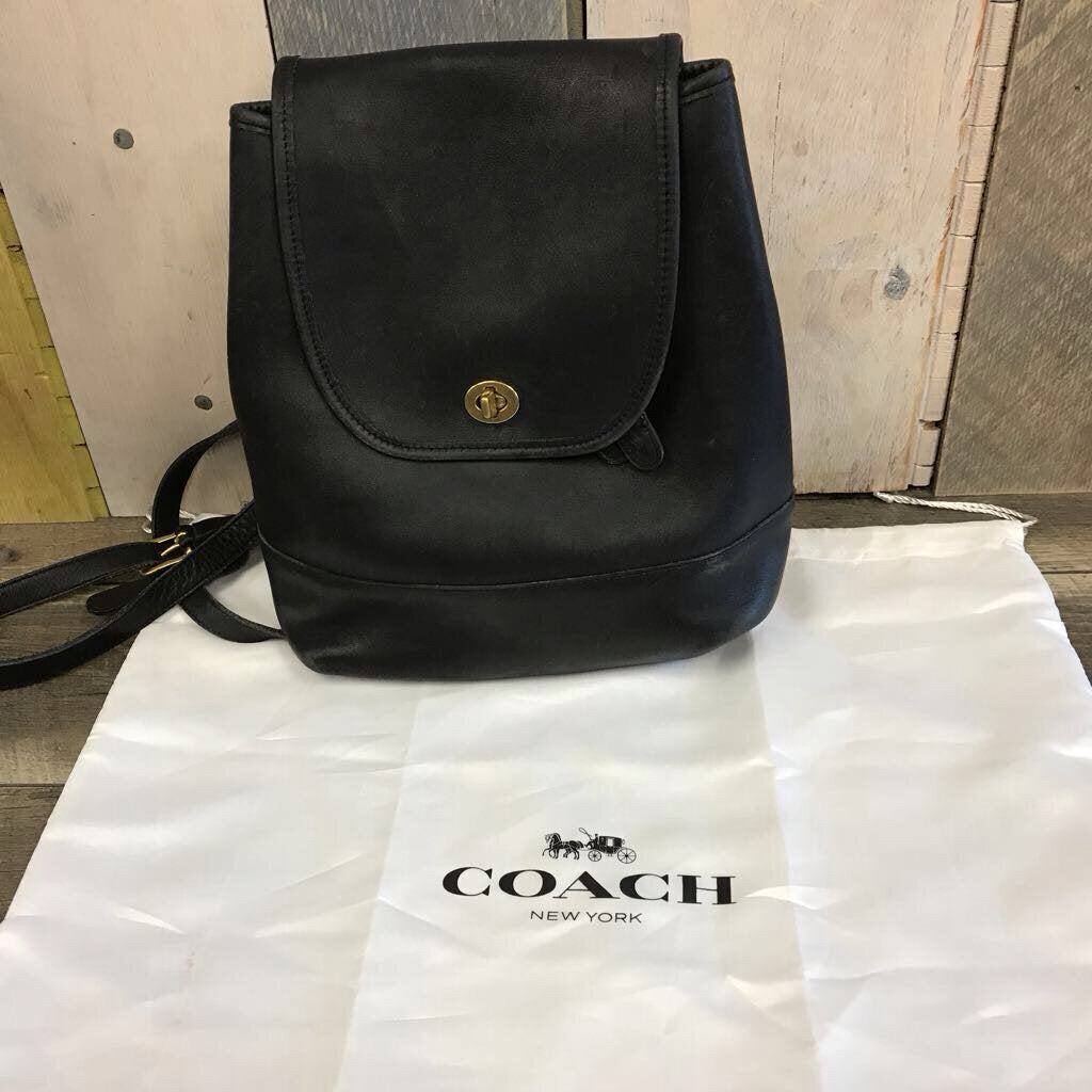 BLK VINTAGE LEATHER DAYBACK