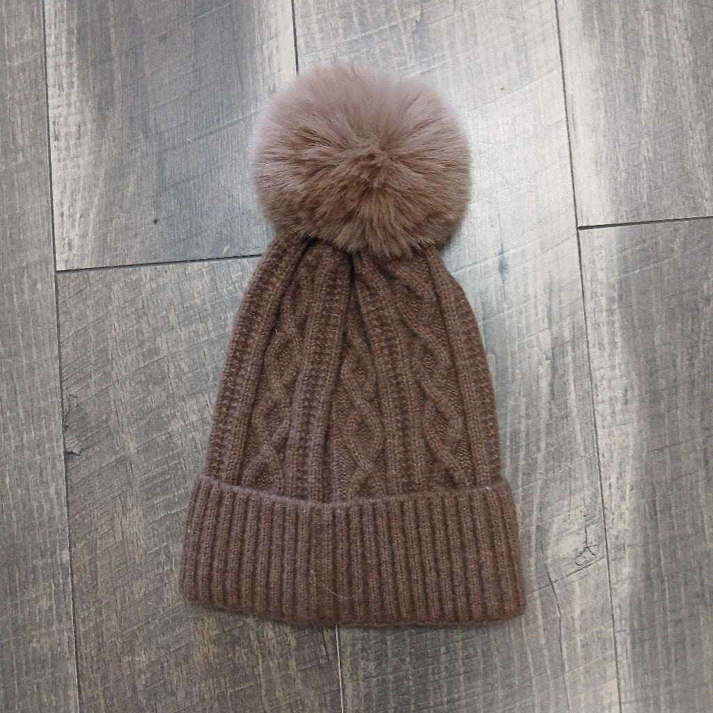 BROWN POM POM HAT