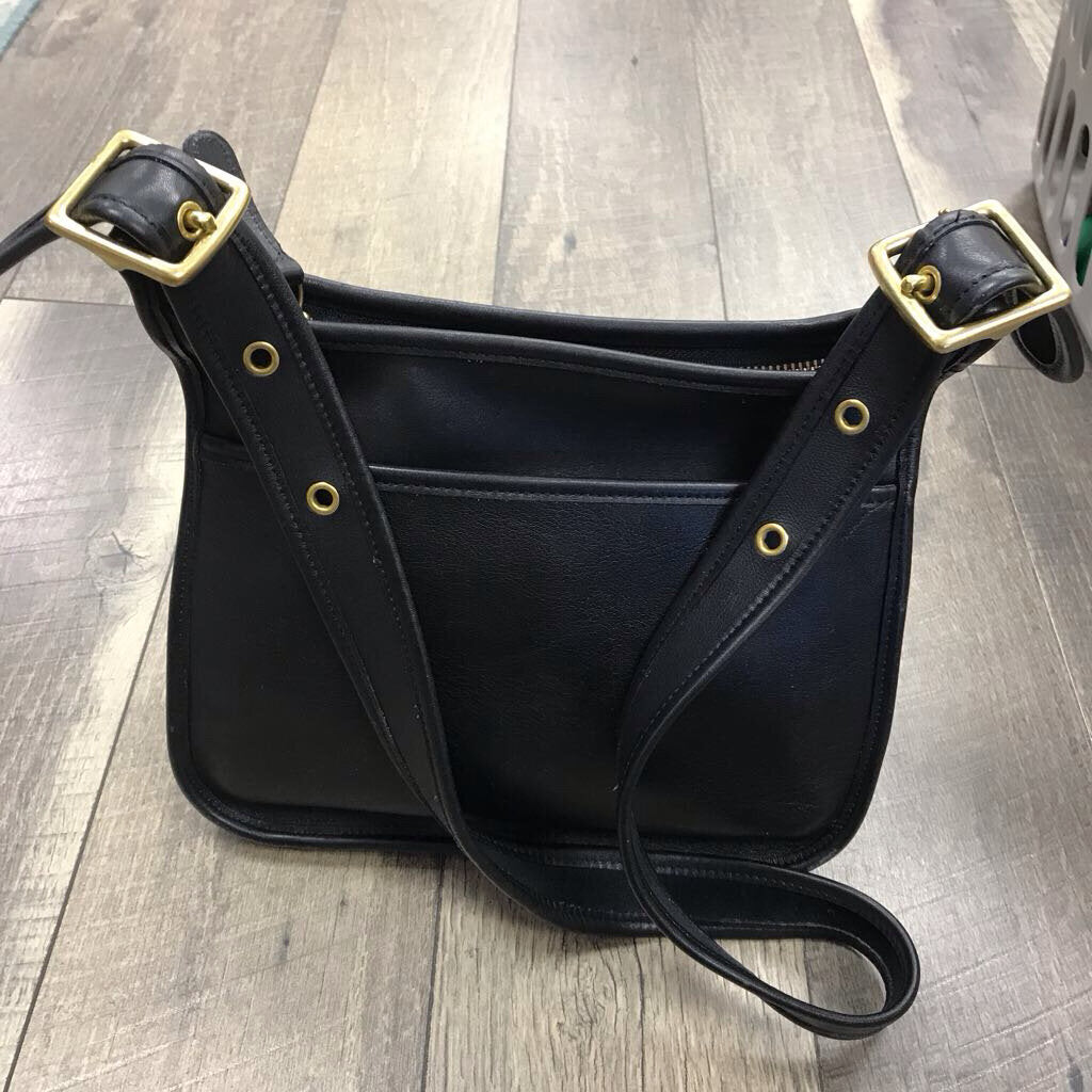 VINTAGE BLACK LEGACY ZIP BAG