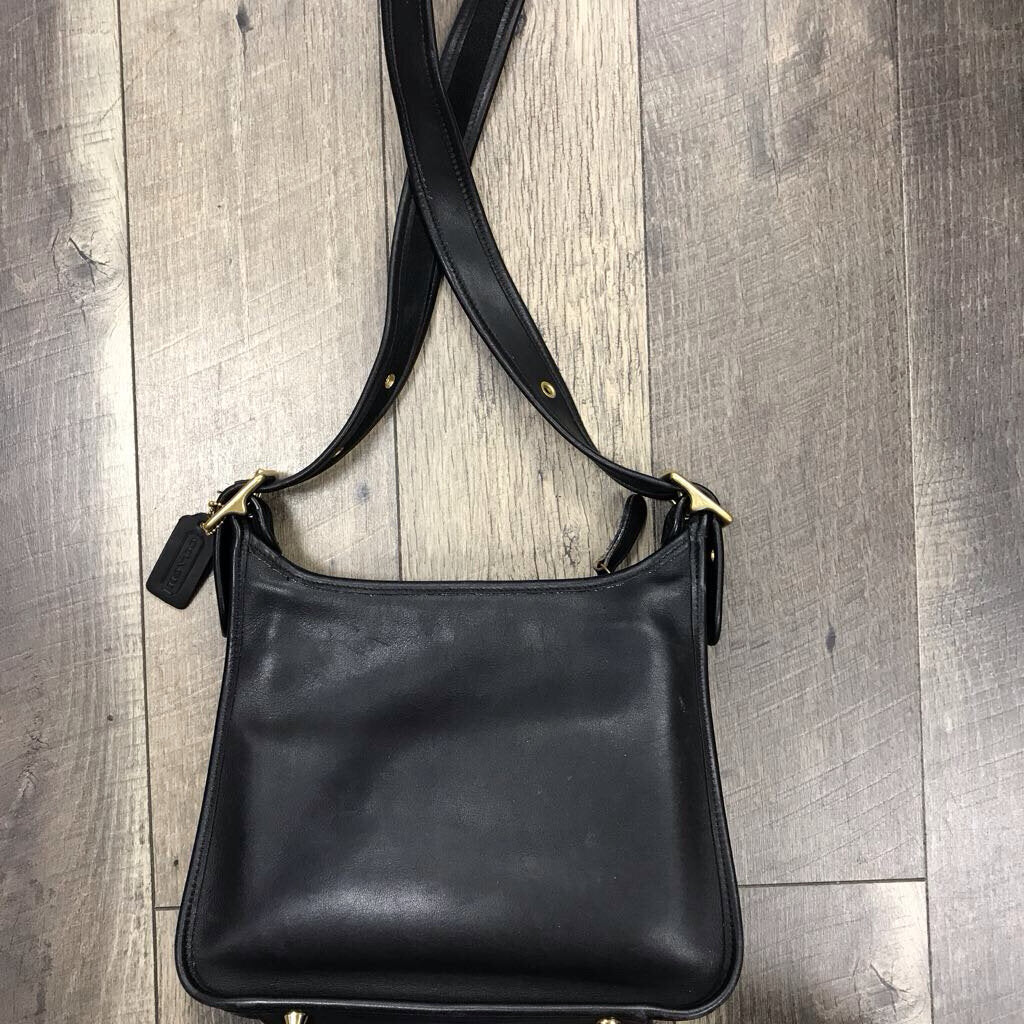 VINTAGE BLACK LEGACY ZIP BAG