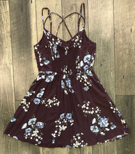Load image into Gallery viewer, MAROON FLORAL DRESS

