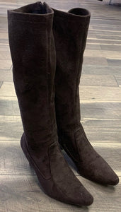 BROWN HIGH SUEDE BOOT