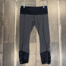 Load image into Gallery viewer, STRIPE LEGGING- AS IS

